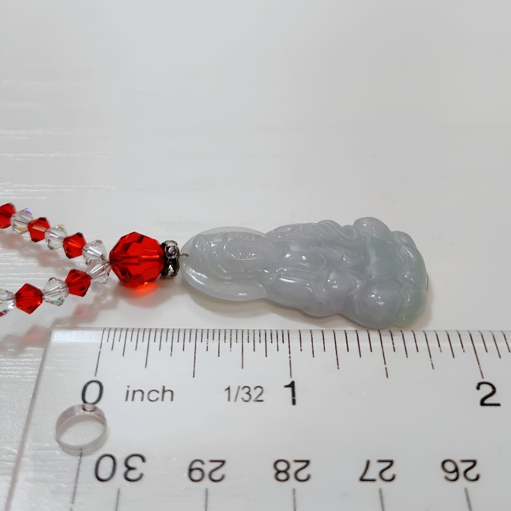 Vintage Carved Green Jadeite Gaunyin Pendant Necklace Red Clear Crystal Beads - Picture 11 of 14